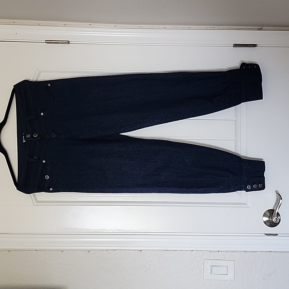 Blue jeans ankle Cuff buttons